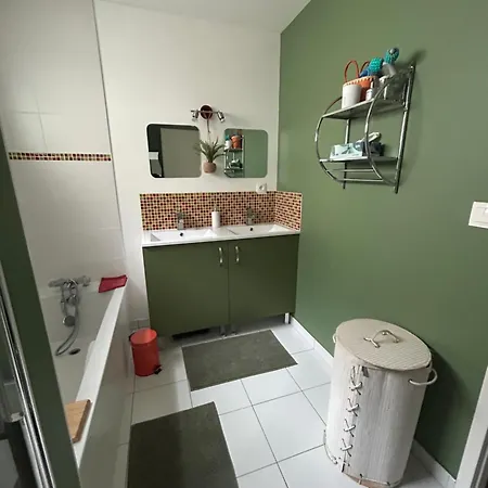 别墅 5km Du Circuit 24h Le Mans